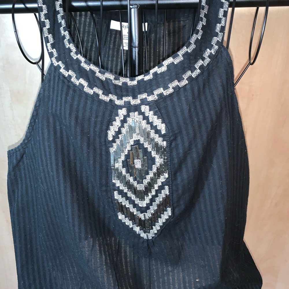 ⏬⏬Final Price ⏬⏬ embellished cotton tank top